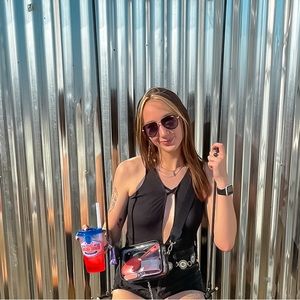 Meet your Posher, Devon